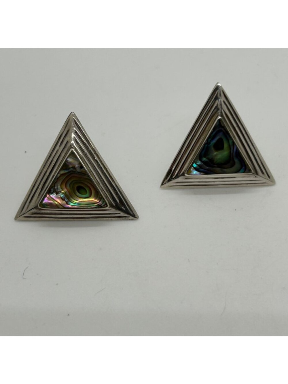 Stainless Steel Stud Earrings Abalone Triangle Geometric 1980s Irridesent - Picture 14 of 16